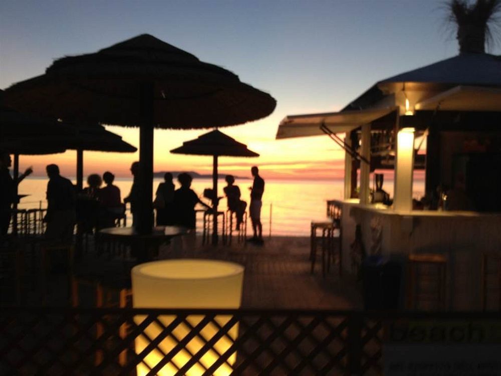 Sunset Beach Marausa Luaran gambar
